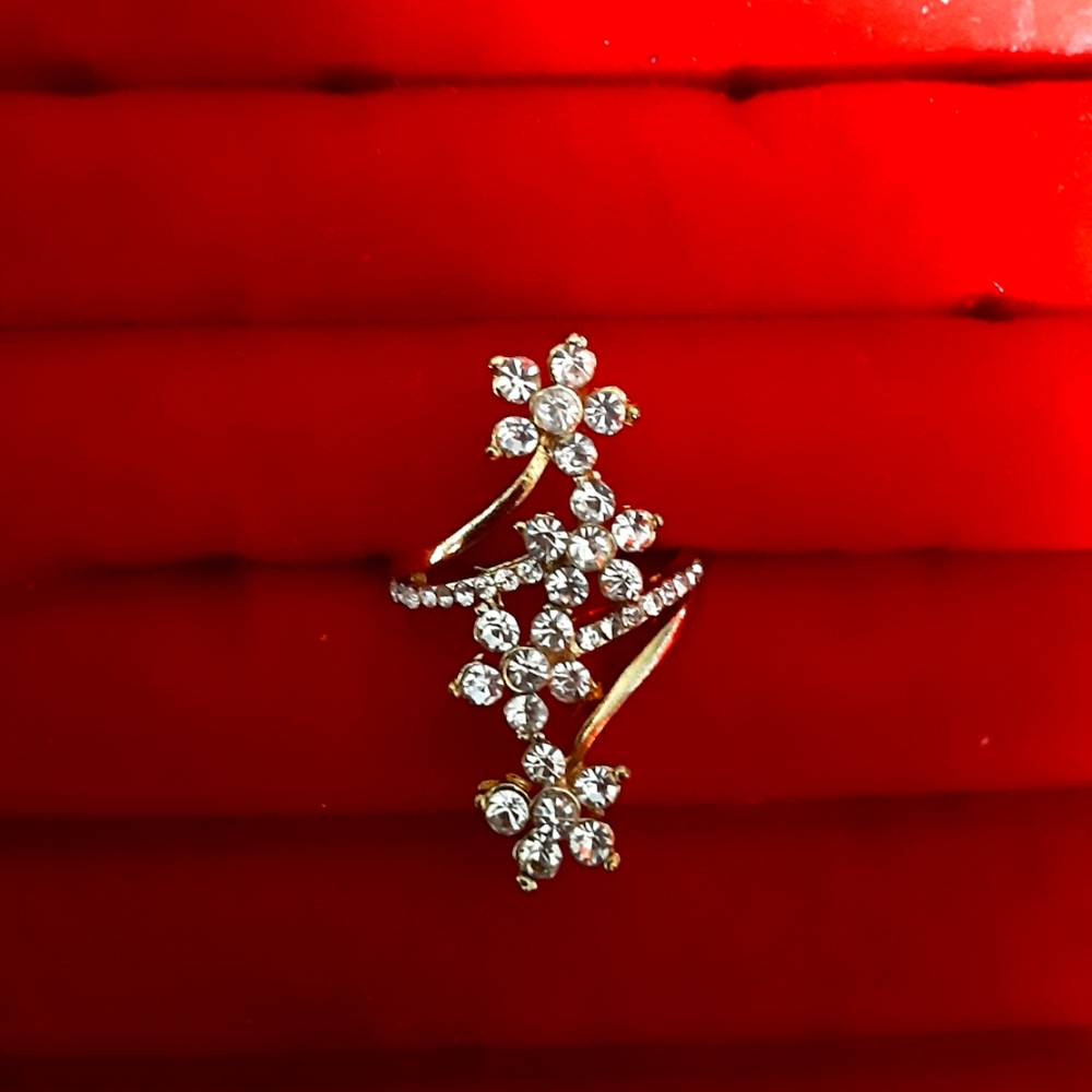 Gold-plated cocktail ring size 7/8